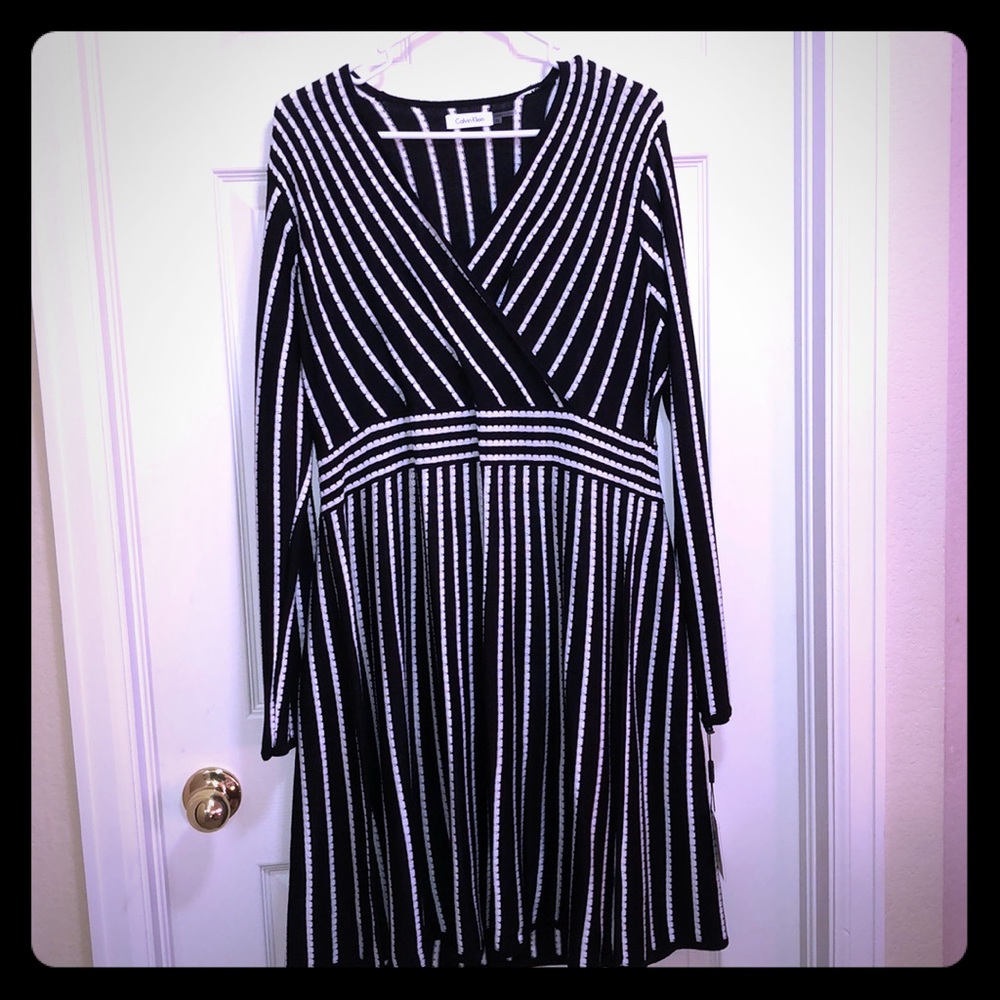 New Calvin Klein black and white sweater dress